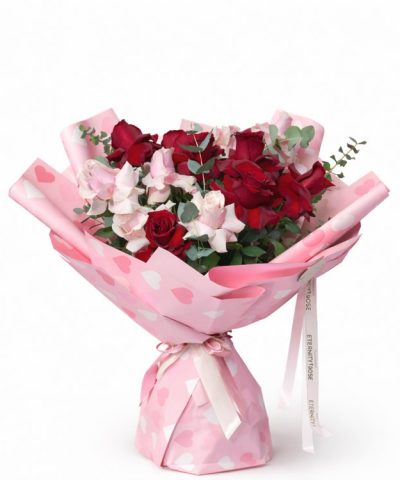 Ανθοδέσμη με Κόκκινα Τριαντάφυλλα και Ροζ "Love Story"