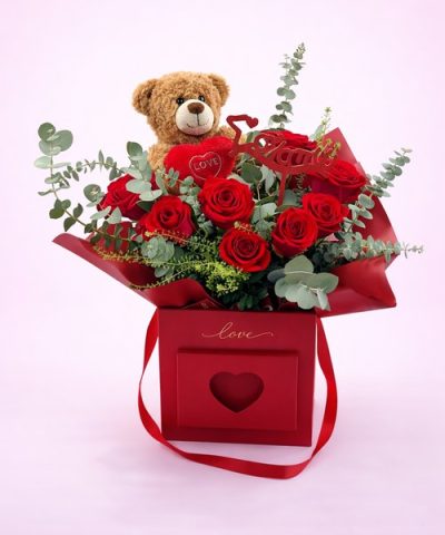 "Sweet Red Love Box"